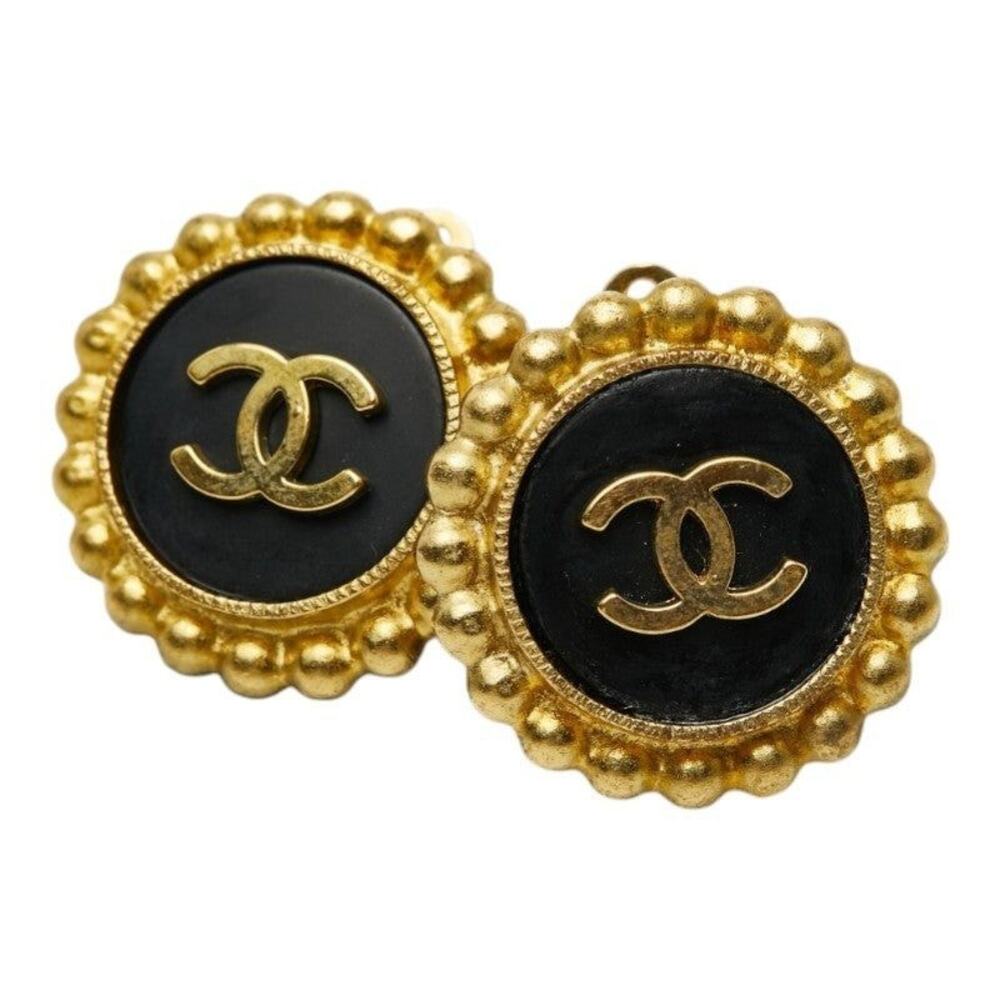 Chanel CC Logo Plated Earrings Gold